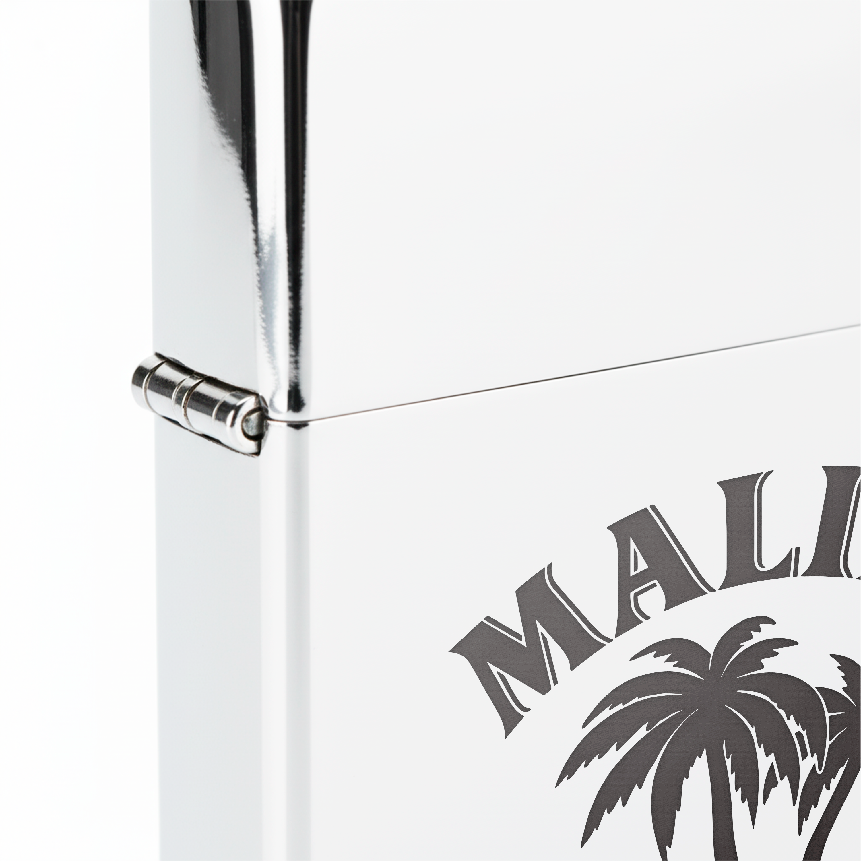 Isqueiro Cromado Polido 'Malibu Coast'