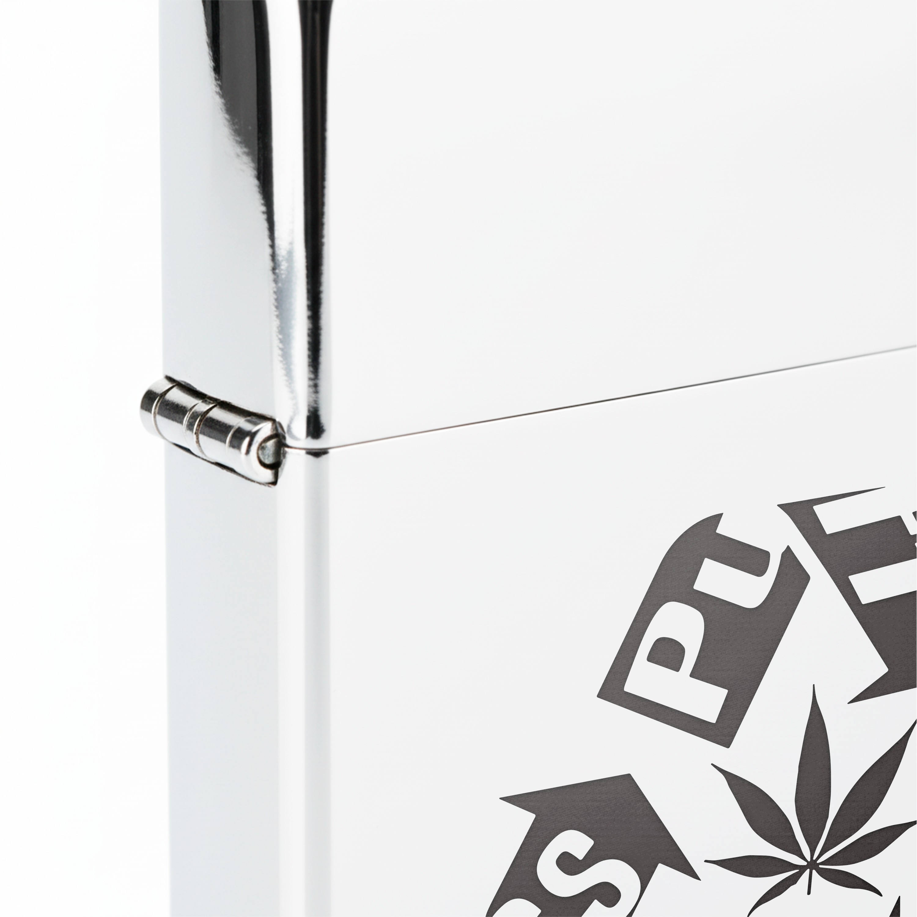 Isqueiro Cromado Polido 'Puff Puff Pass'