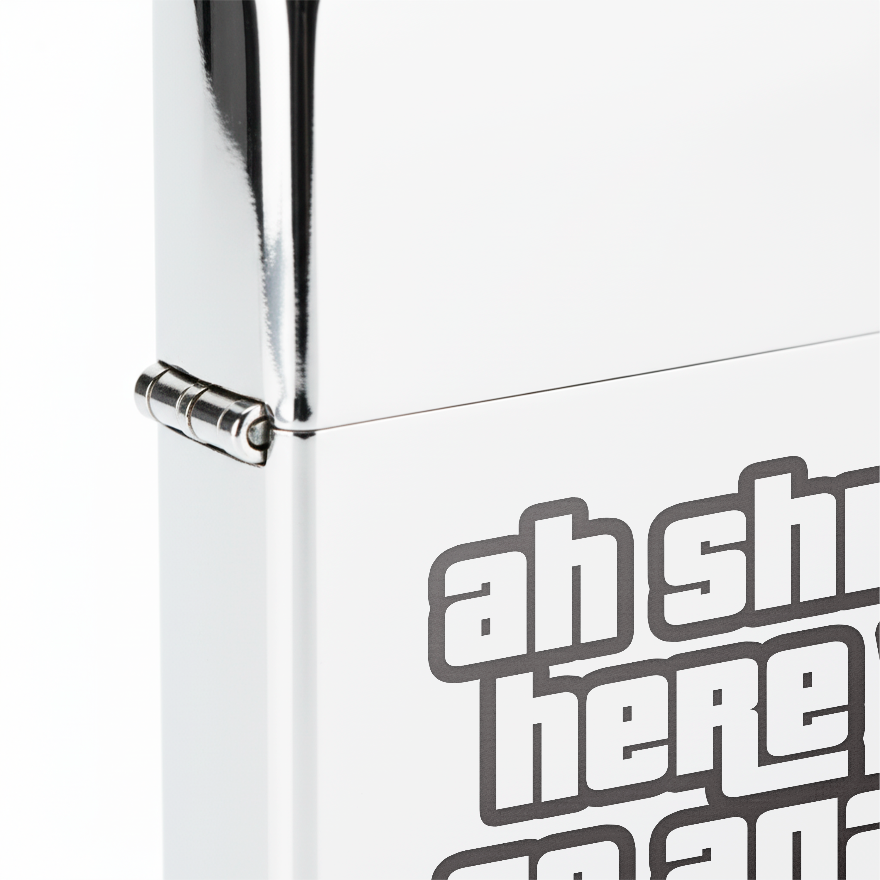 Isqueiro Cromado Polido 'Here We Go Again'