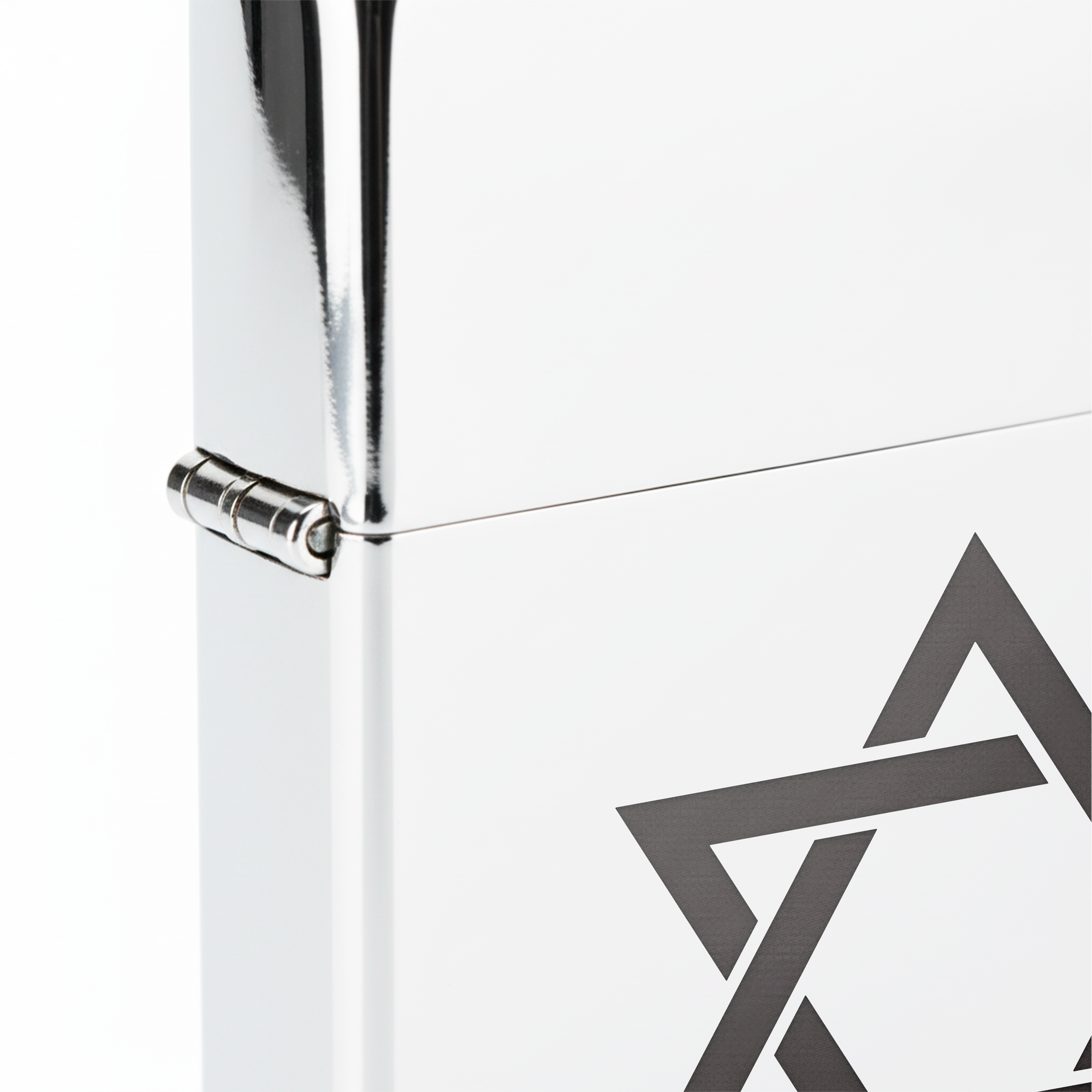 Isqueiro Cromado Polido 'Estrela de Davi'