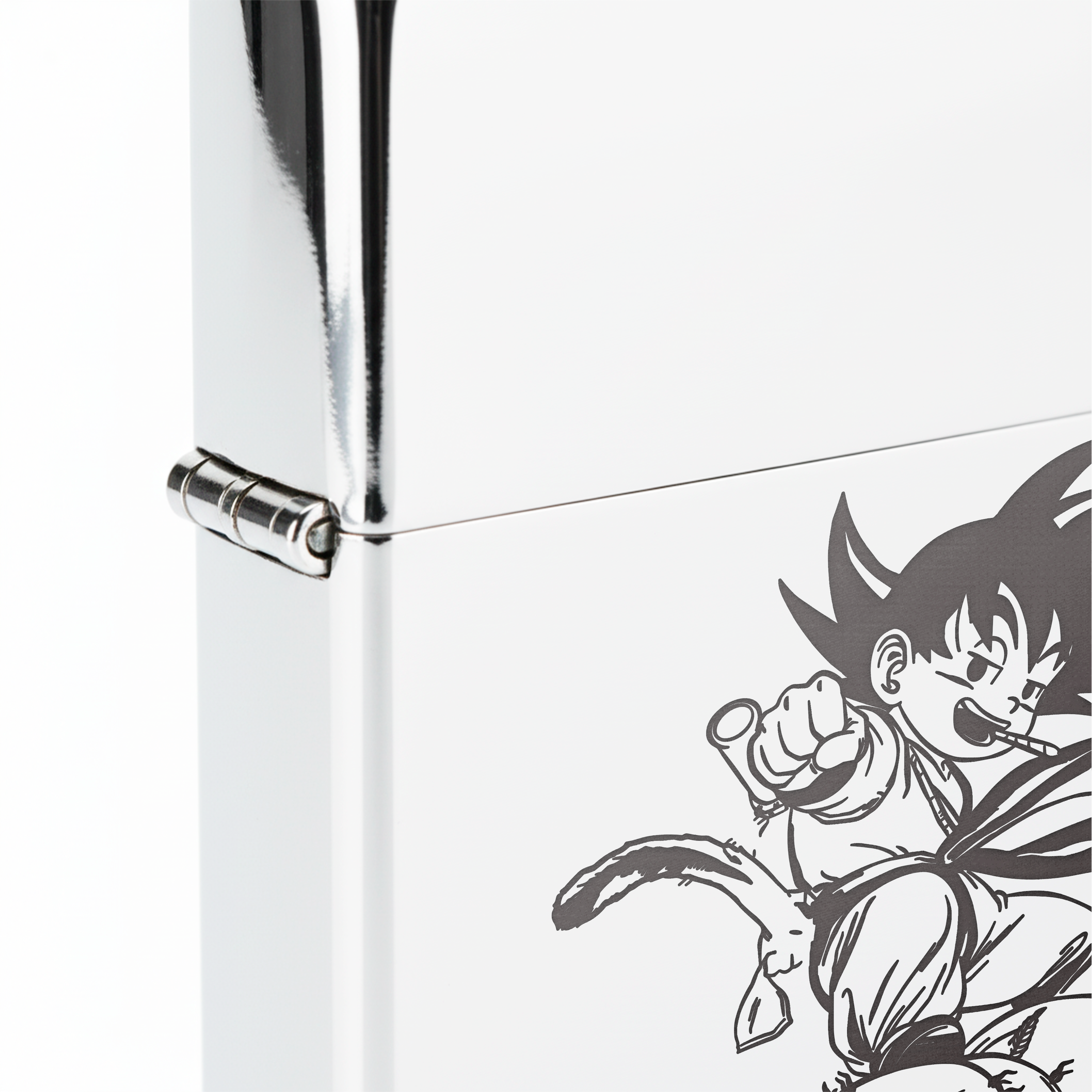 Isqueiro Cromado Polido 'Stoned Sayajin'