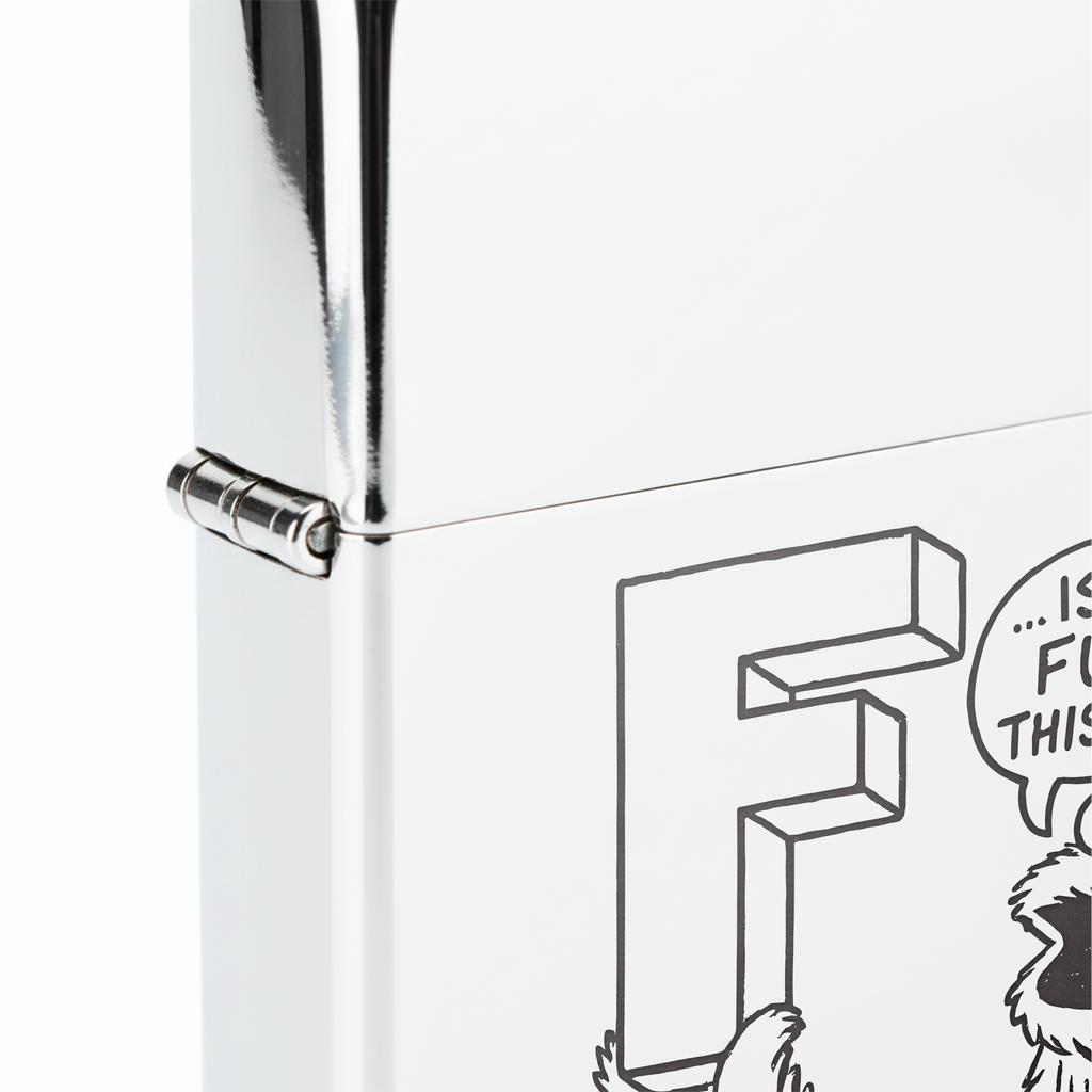 Isqueiro Cromado Polido 'F This Shi' detalhe 5